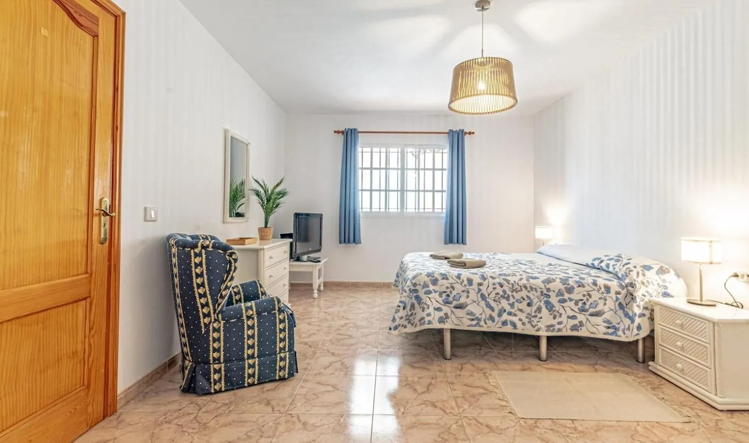 Sunny Arena Sol Apt By Dream Homes Tenerife 圣地亚哥港