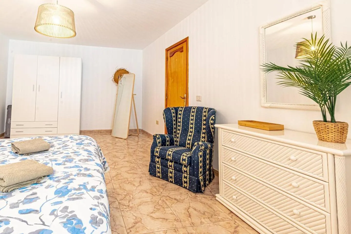 Sunny Arena Sol Apt By Dream Homes Tenerife 圣地亚哥港 0*,  西班牙