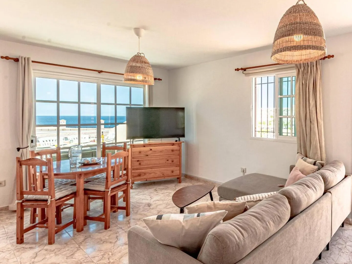Sunny Arena Sol Apt By Dream Homes Tenerife 圣地亚哥港