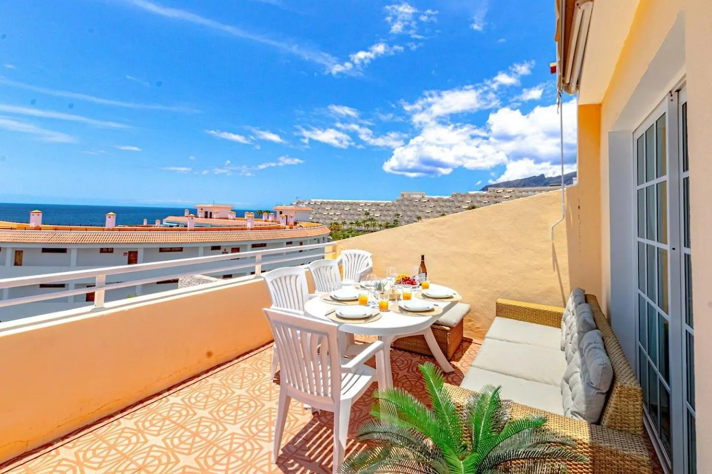 Sunny Arena Sol Apt By Dream Homes Tenerife 圣地亚哥港